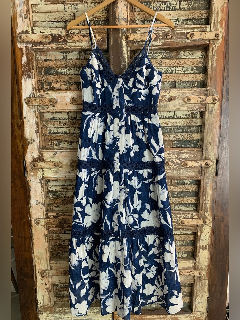 Mahina Navy White Floral Crochet Tiered Button Front Tropical Maxi Dress NWOT, S